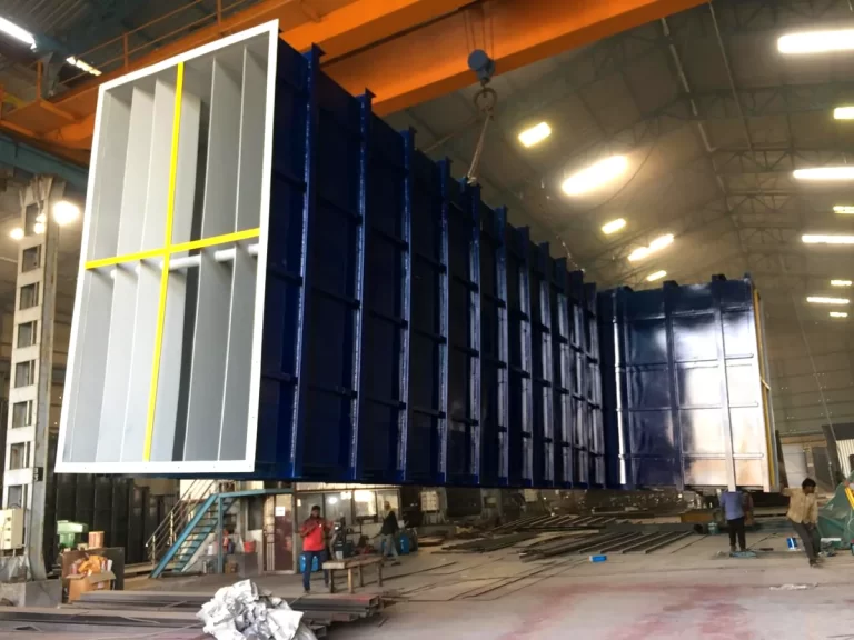03-blue-duct-lift
